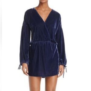 On The Road Maya Blue Velvet Long Sleeve Dress Small NWT